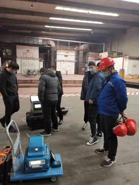 PF-300便攜式非甲烷總烴測試儀與譜育儀器進(jìn)行現(xiàn)場比對(duì)